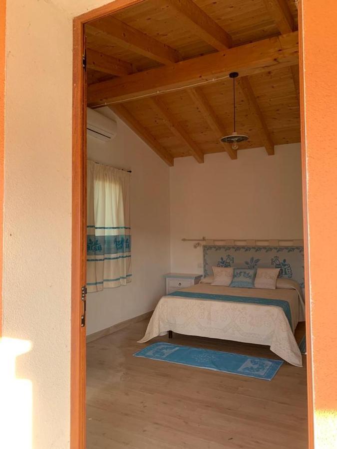 Tenute Venafiorita Loiri Porto San Paolo Екстериор снимка